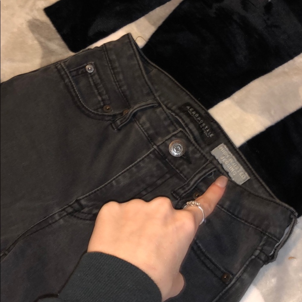 High waisted jeans
